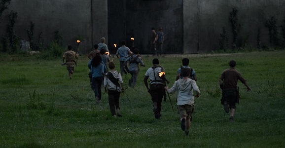 VIDEO] 'The Maze Runner' Trailer: Meet 'The Grievers' – The