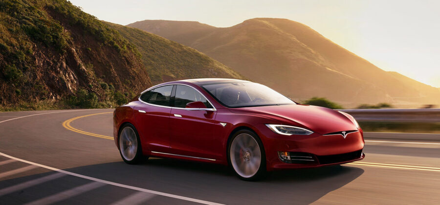 Tesla Model S 