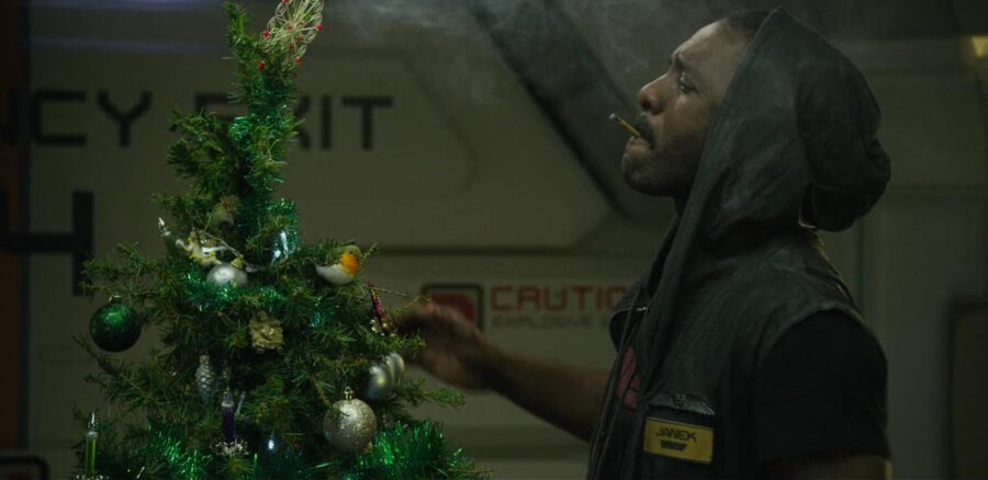 Idris Elba celebrates Christmas