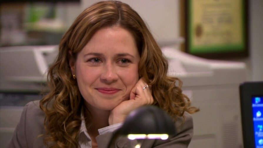 Jenna Fischer The Office Star Is Now A Podcast Giant 