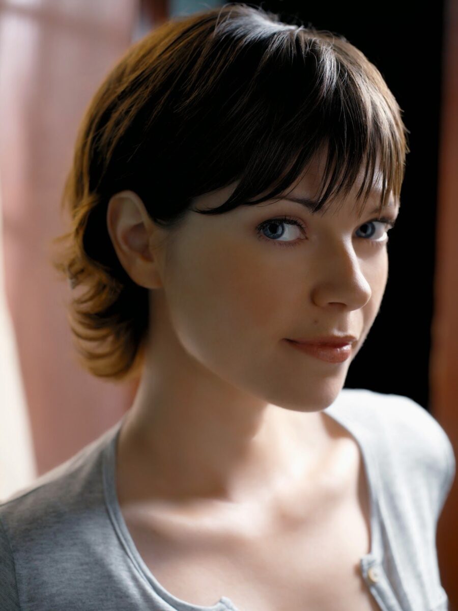 Nicole de Boer 