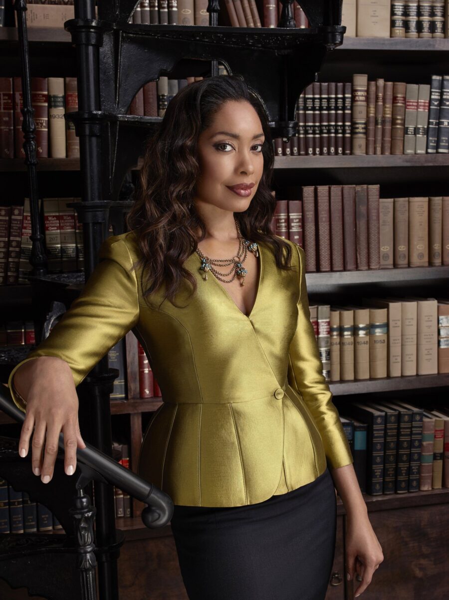 Gina Torres in Vampire Diaries