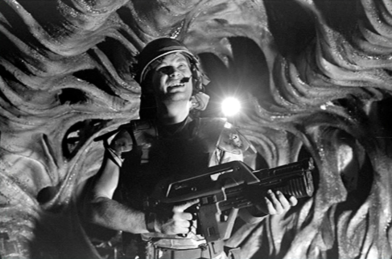 James Remar in Aliens