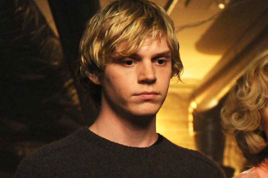 evan peters