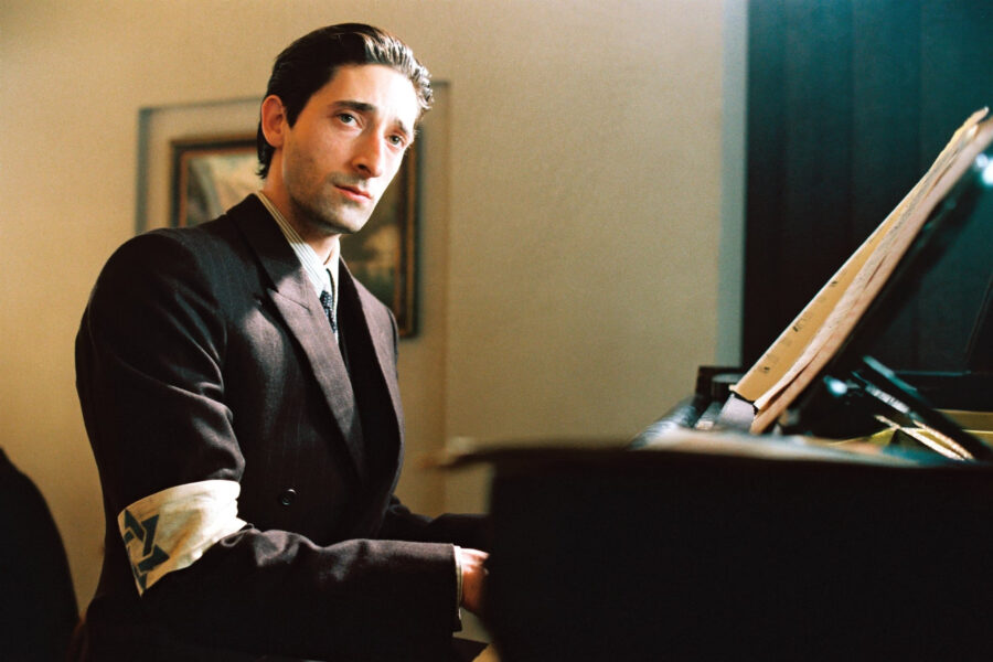 Adrien Brody Pianist