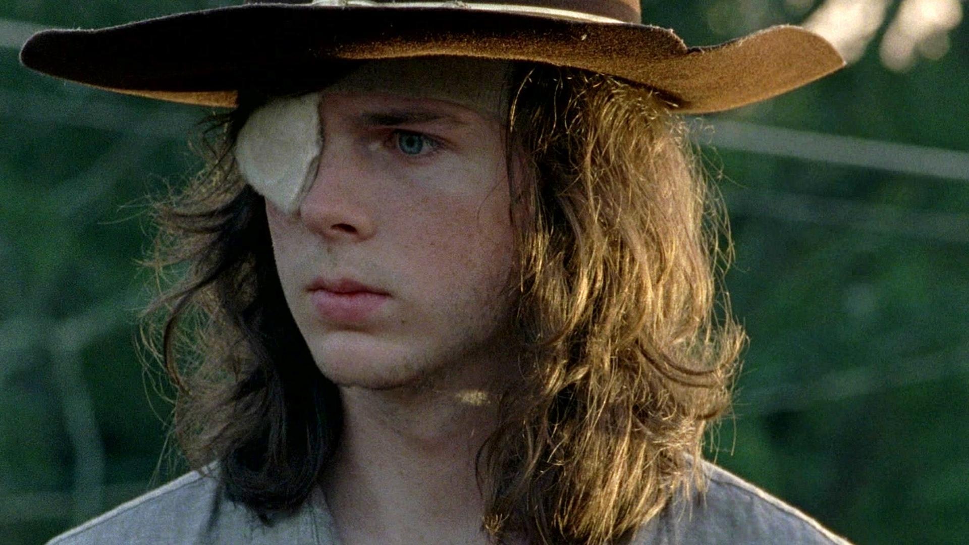 Carl Walking Dead