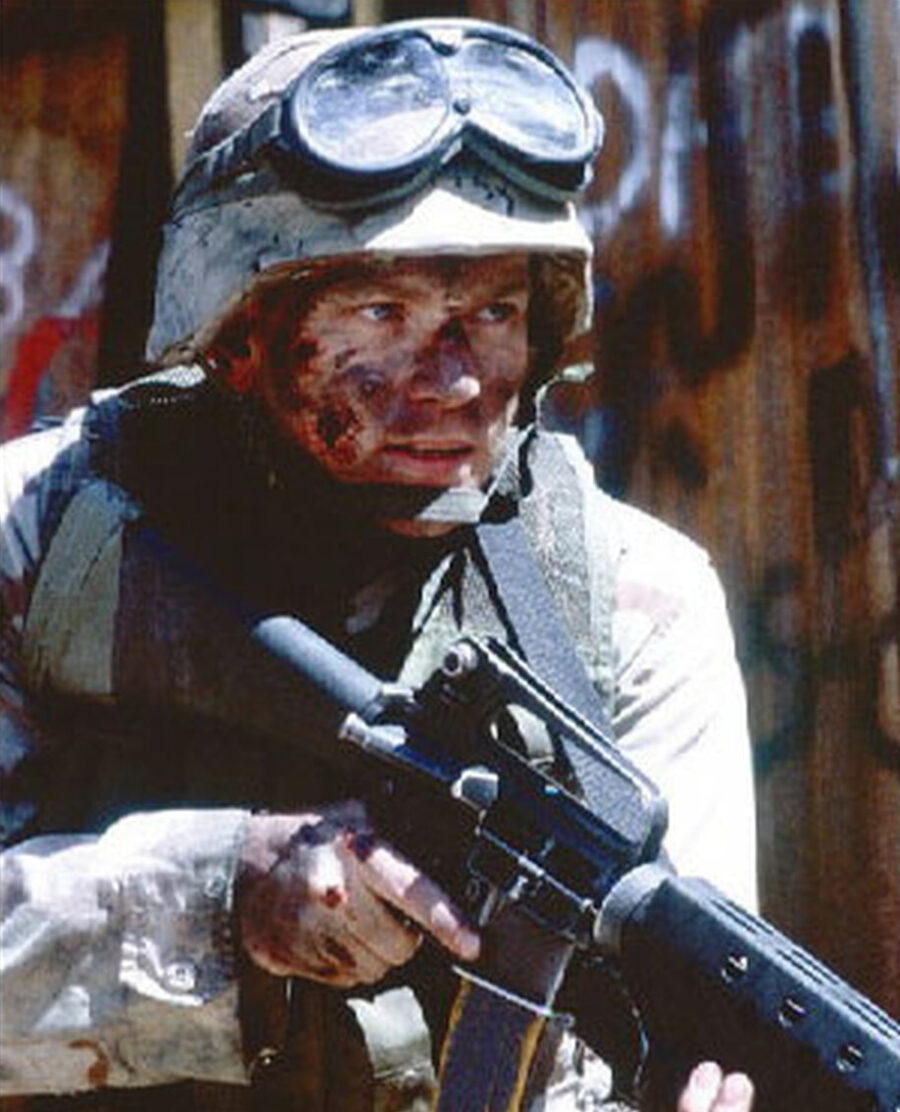 ewan mcgregor in black hawk down