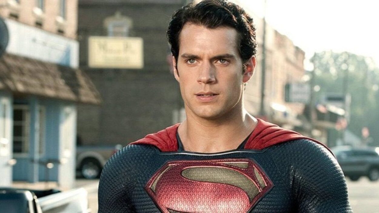 Henry Cavill vs Christopher Reeve part 3  First superman, Henry superman,  Superman