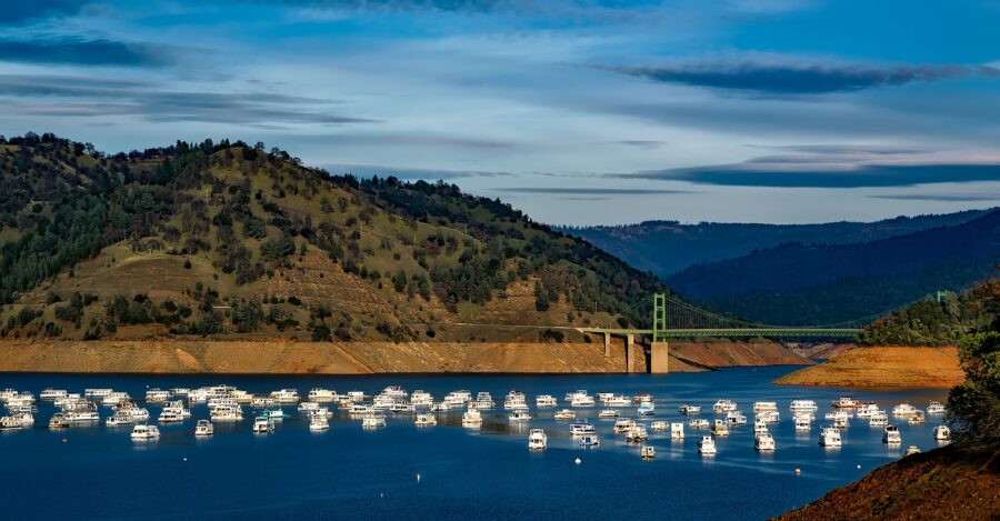 Lake Oroville in California