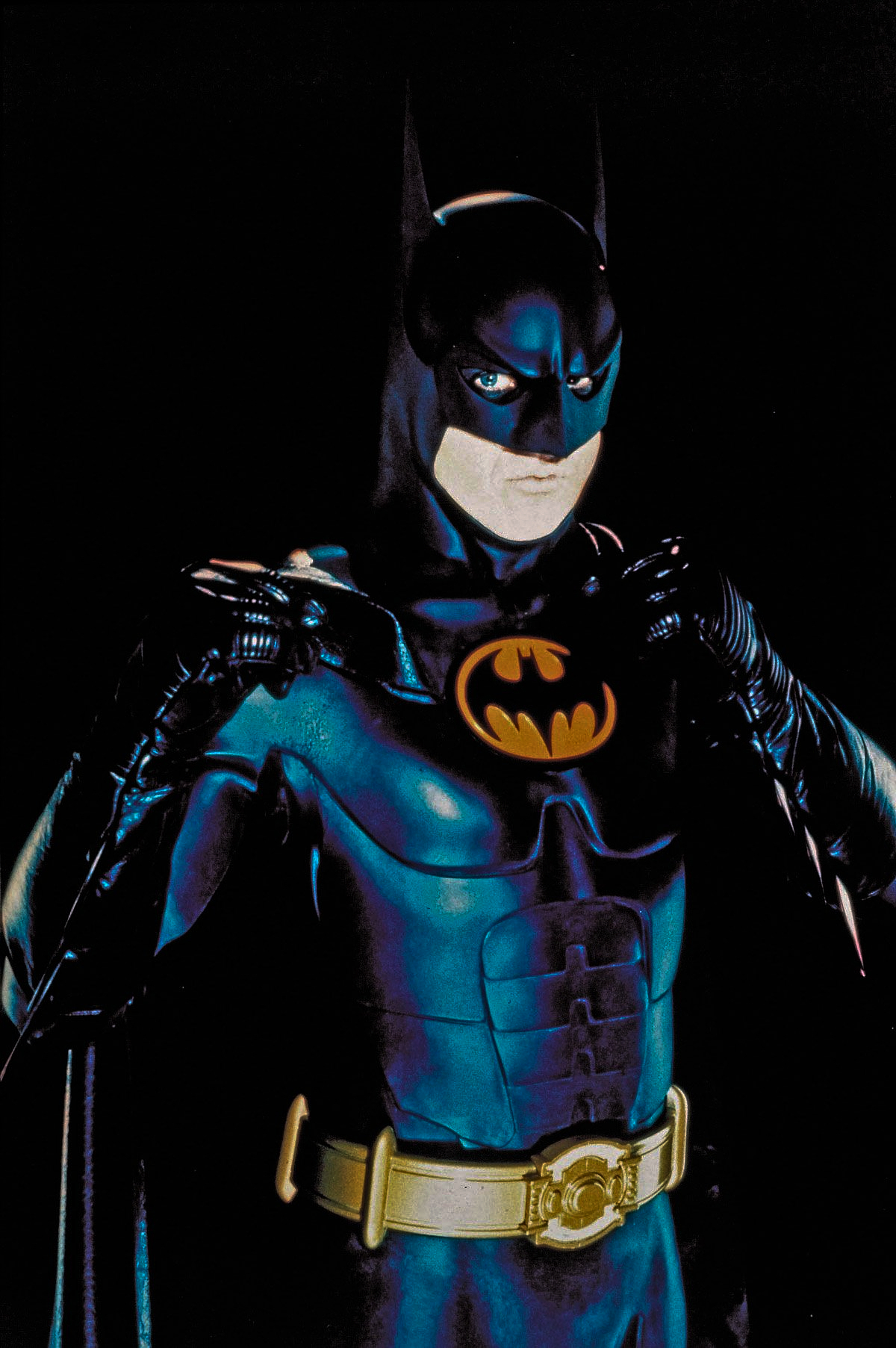 First Look At Michael Keaton’s Return As Batman In The Flash Revealed