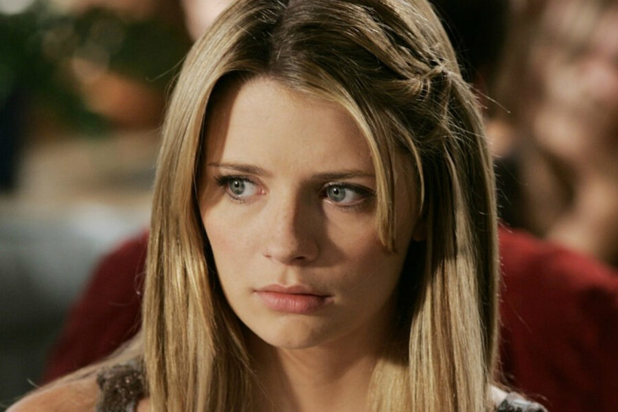 mischa barton oc