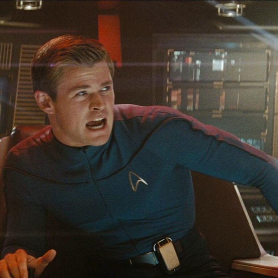 chris hemsworth star trek