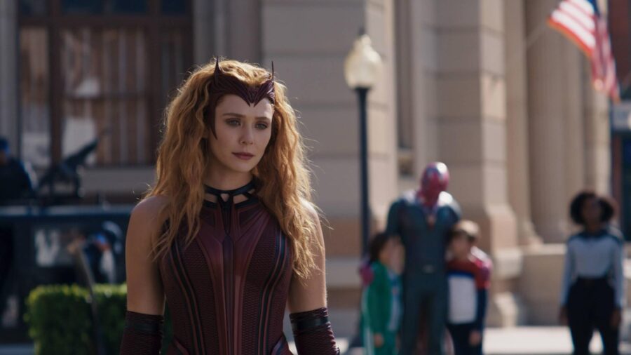 scarlet witch elizabeth olsen wandavision