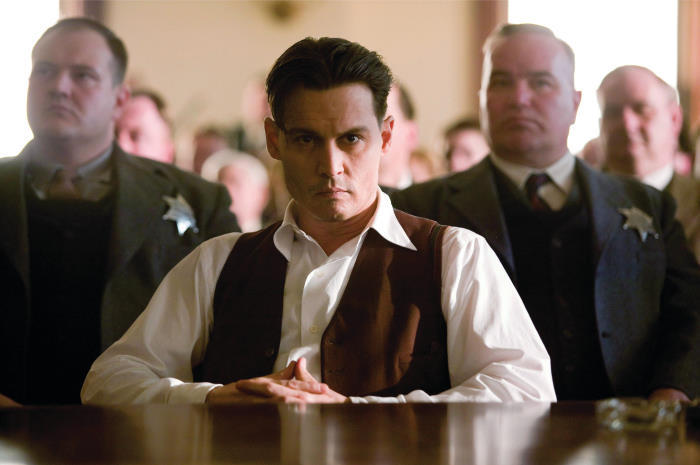 johnny depp public enemies