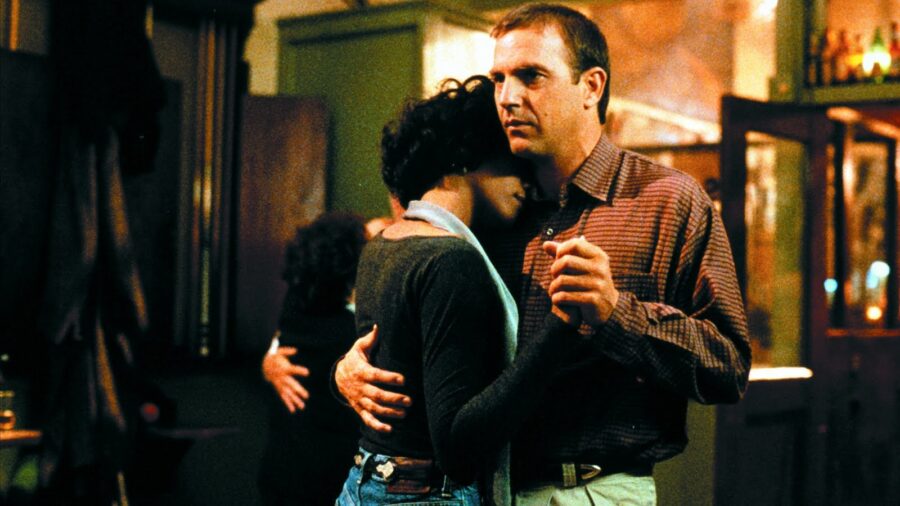 kevin costner whitney houston the bodyguard