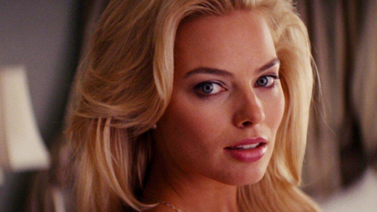 Exclusive: Margot Robbie In Final Talks For Major Marvel Role