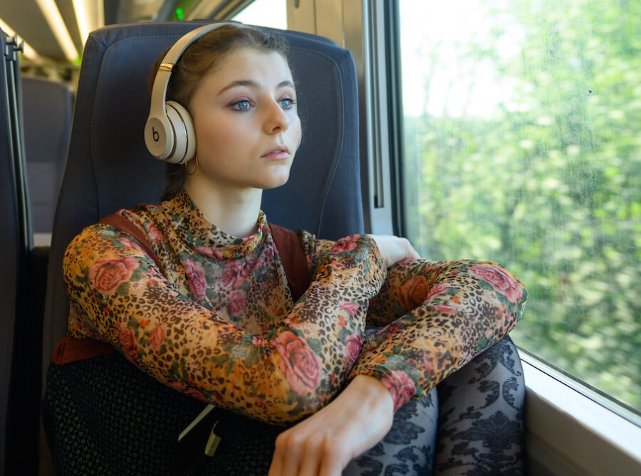 thomasin mckenzie