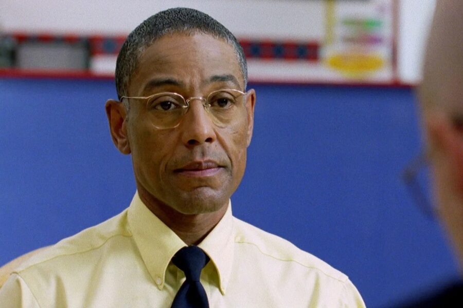 giancarlo esposito the gentlemen