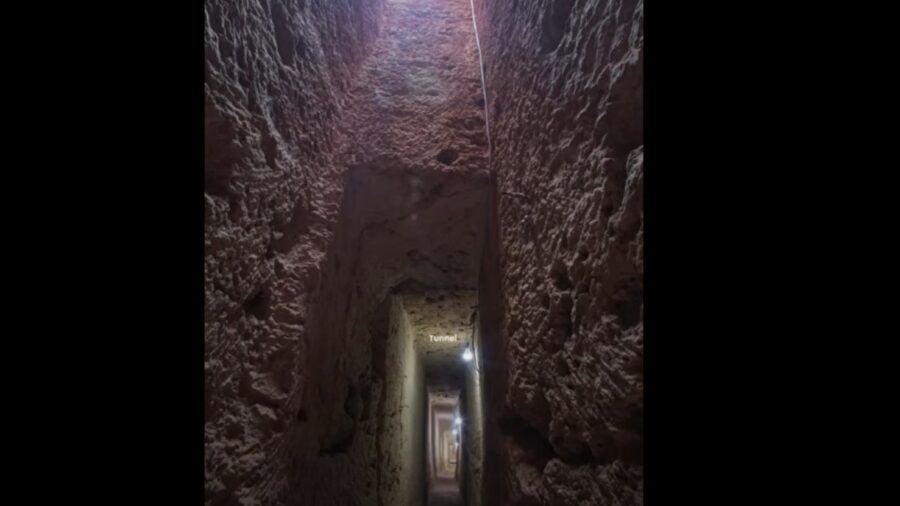egyptian tunnel cleopatra