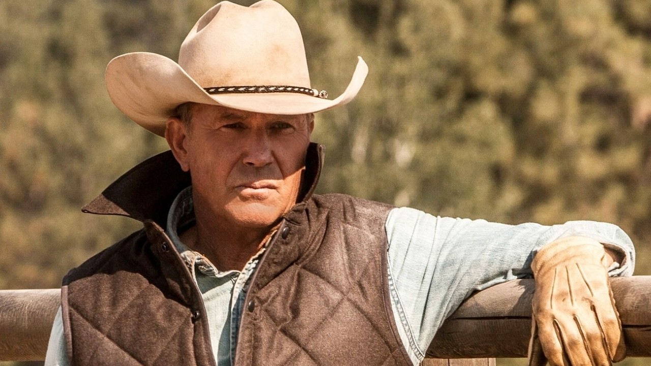 https://www.giantfreakinrobot.com/wp-content/uploads/2022/12/kevin-costner-yellowstone.jpg