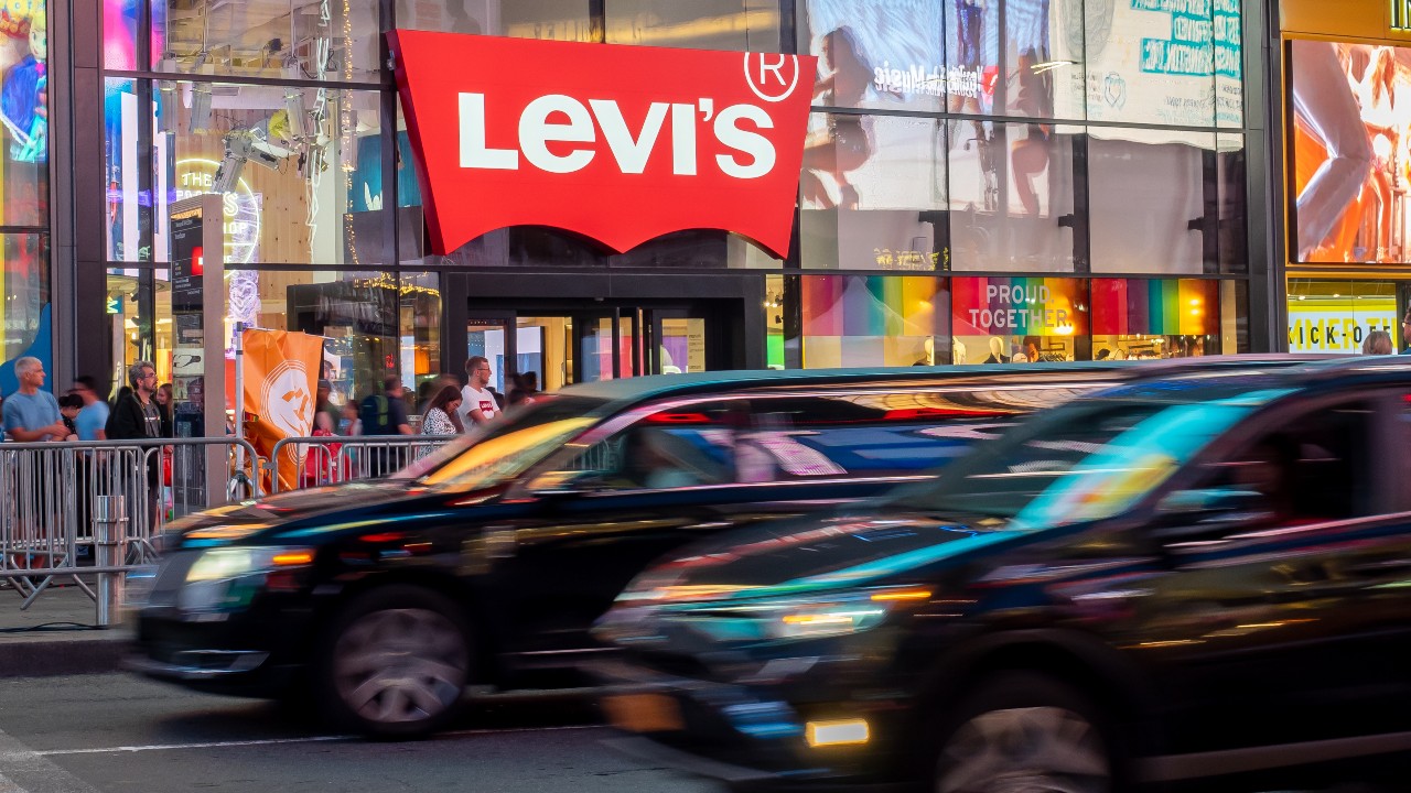 Levi's Switching To AI Models For Diversity Increase