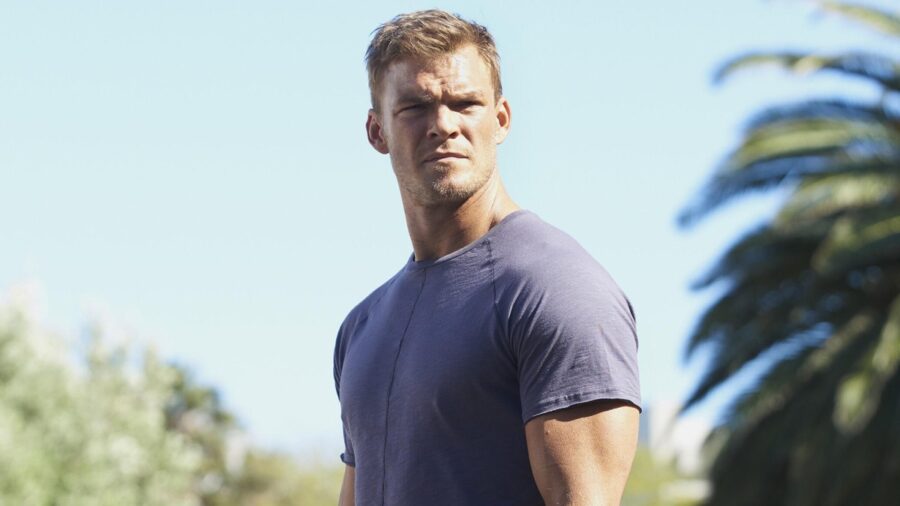 Alan Ritchson